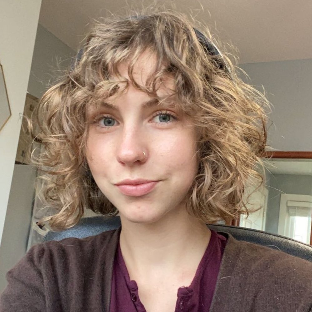 Meet your Posher, Mya